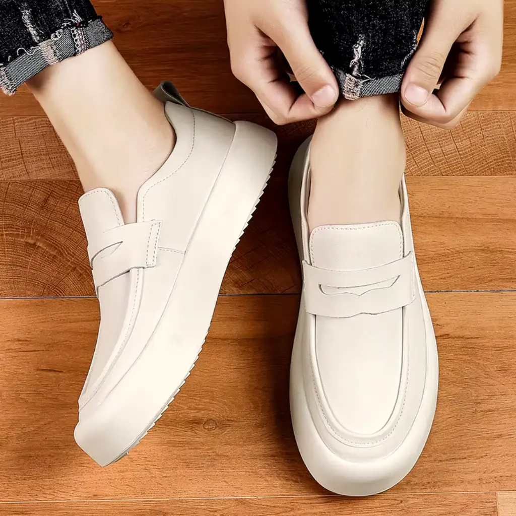 sapatos loafer masculino branco